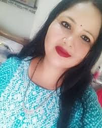 नीलम शर्मा, मुंबई